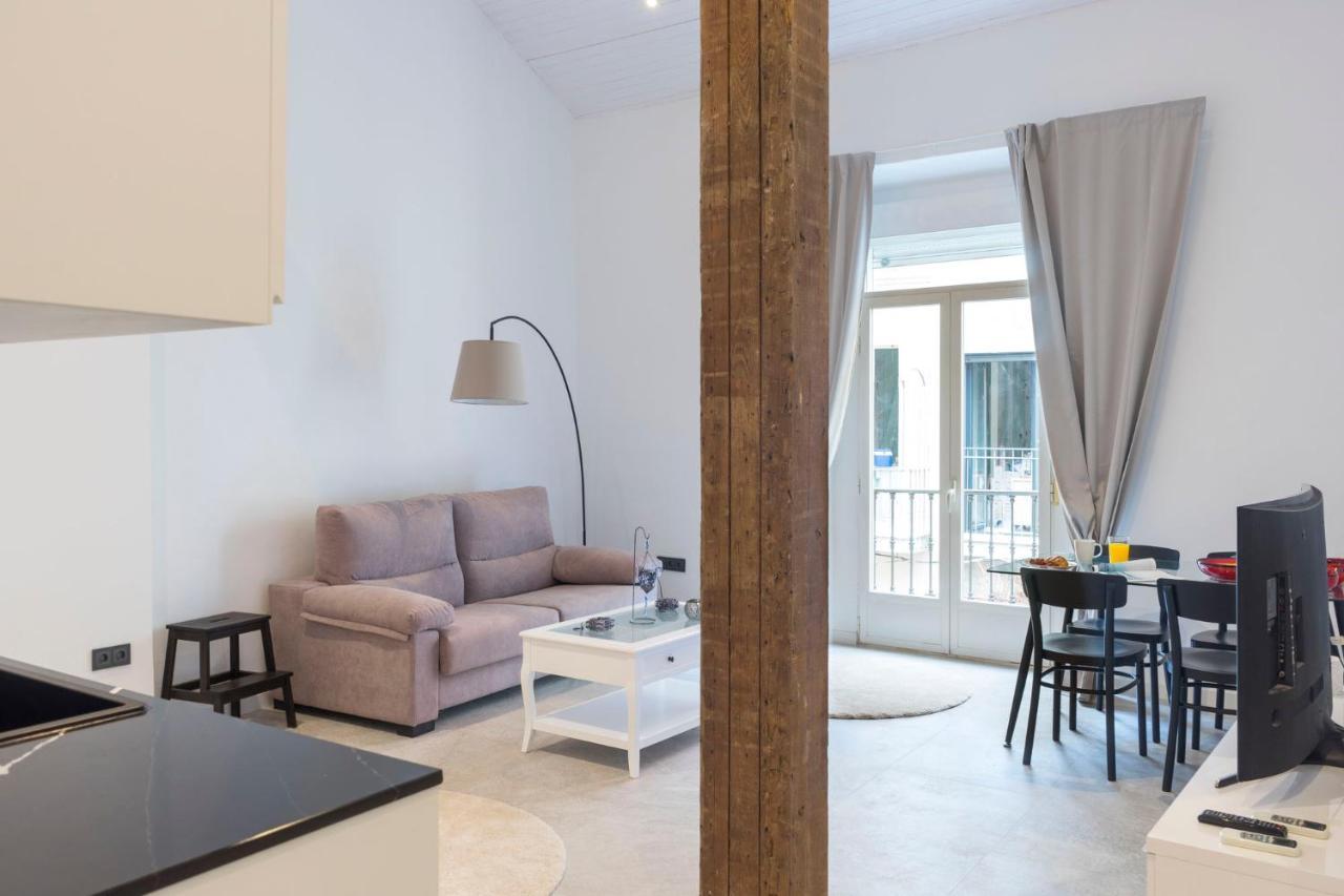 Acogedor Apartamento En Pleno Centro De Malaga By Sharingco Apartment Exterior foto